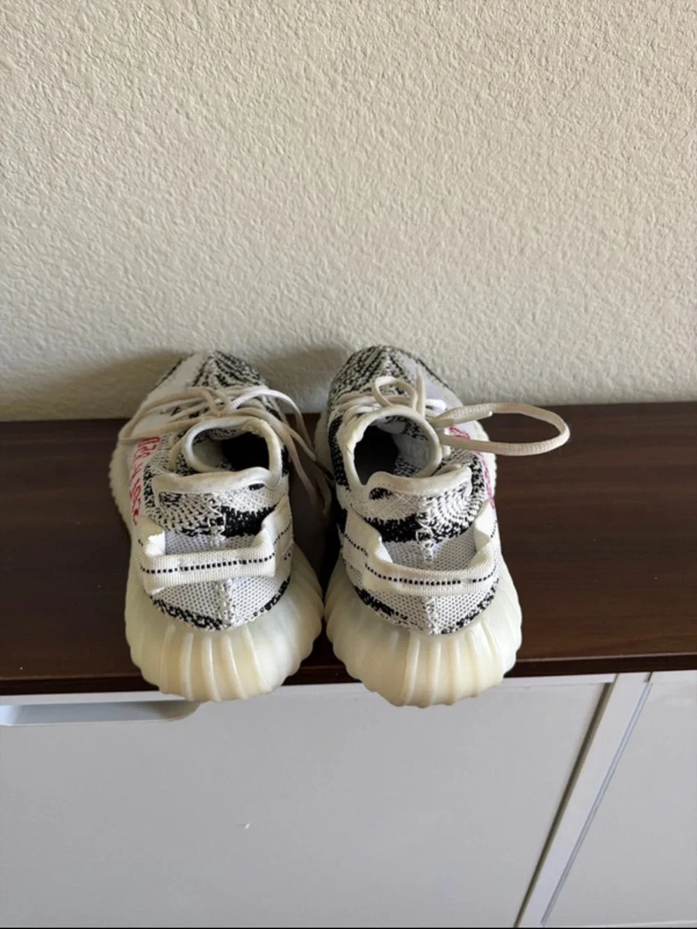 Yeezy Adidas sneakers men’s 8